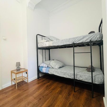 Peres I Valero Habitaciones En Piso Compartido Valencia Eksteriør billede