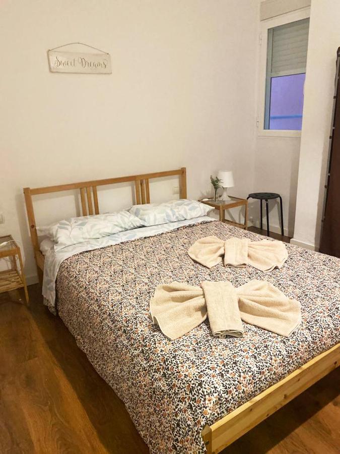 Peres I Valero Habitaciones En Piso Compartido Valencia Eksteriør billede